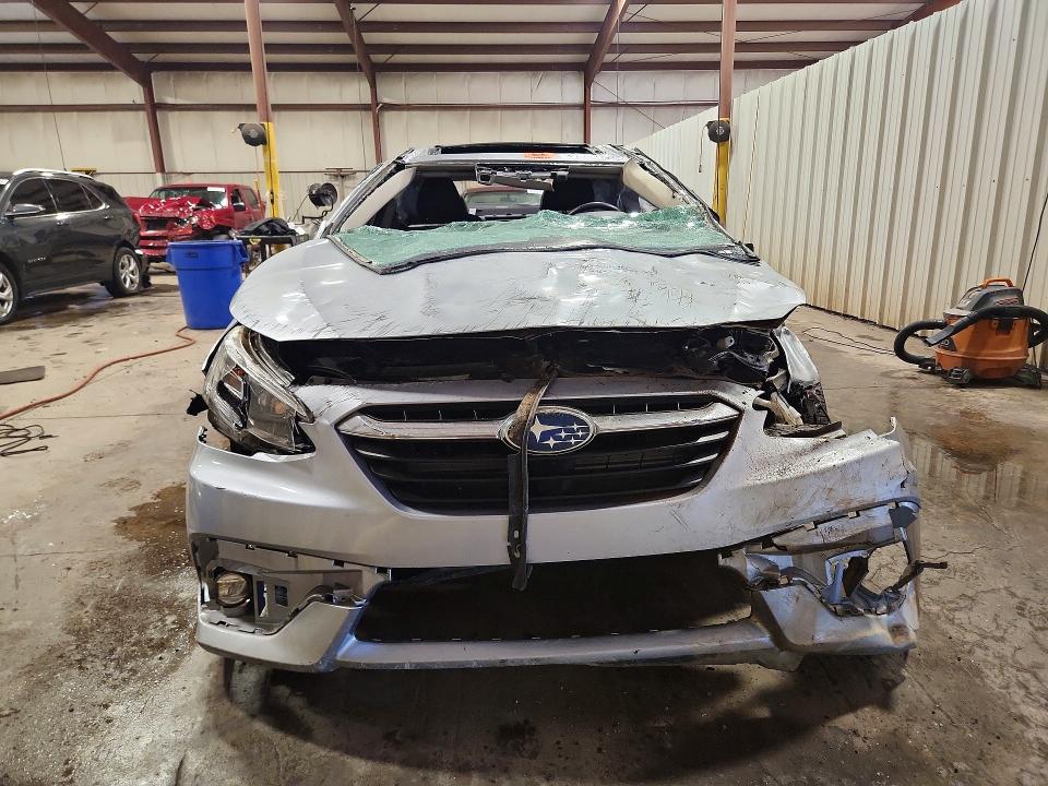 Photo 5 from auction – 2022 SUBARU LEGACY with VIN 4S3BWGN69N3010173