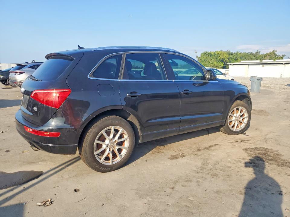Photo 3 from auction – 2012 AUDI Q5 with VIN WA1CFAFP3CA008883