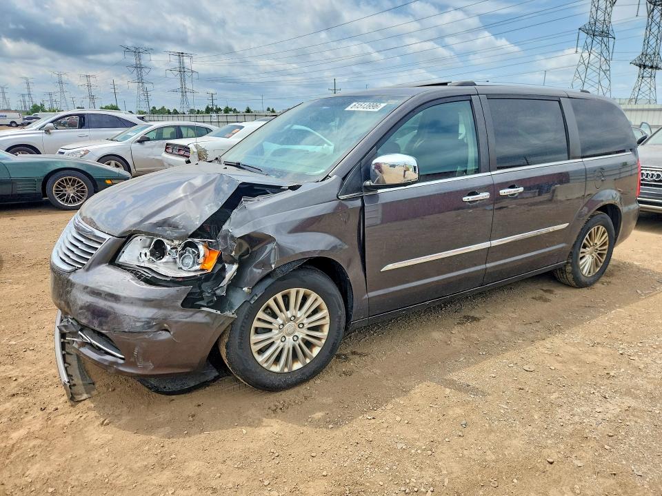 2015 CHRYSLER TOWN & COUNTRY - Търг №61513996