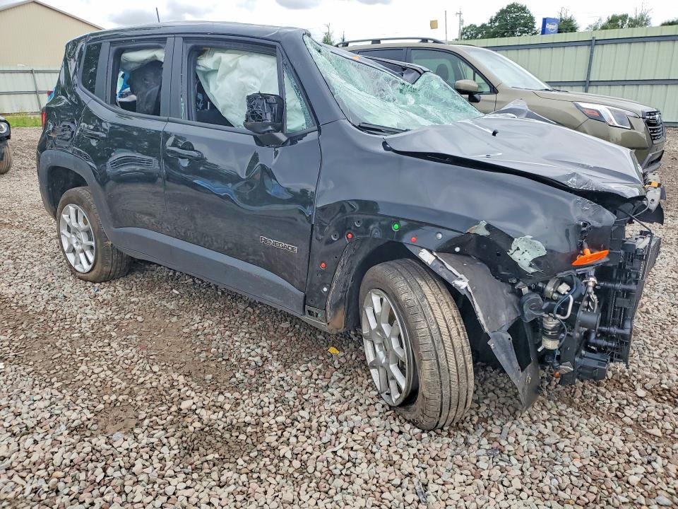 Photo 4 from auction – 2023 JEEP RENEGADE with VIN ZACNJDB12PPP69827