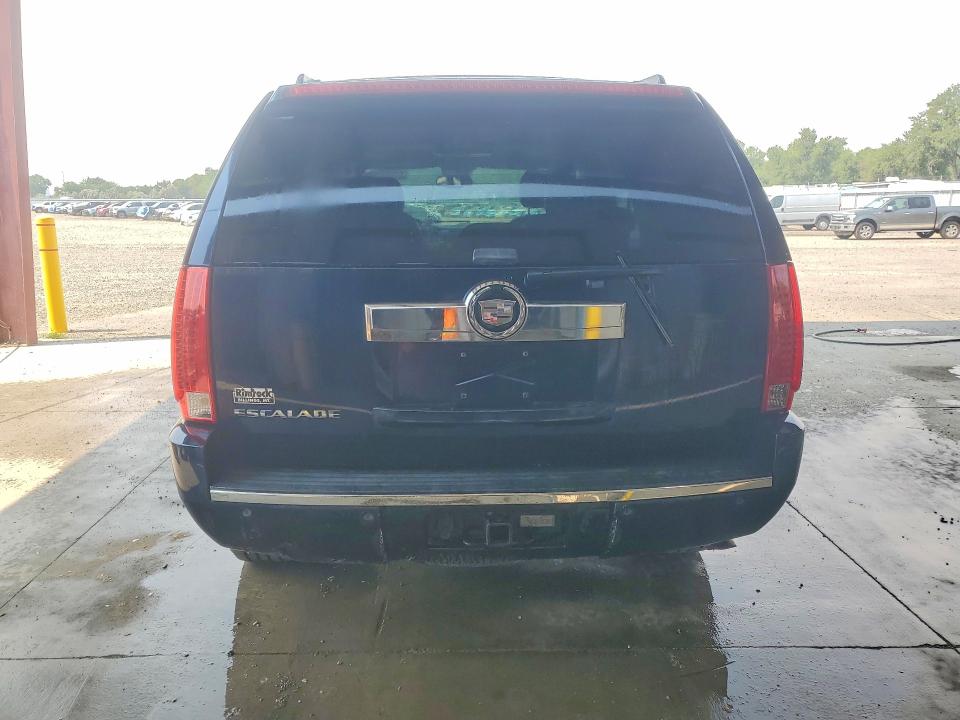 Photo 6 from auction – 2007 CADILLAC ESCALADE with VIN 1GYFK63827R250686