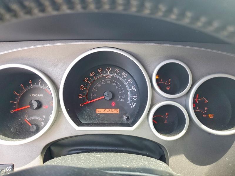 Photo 9 from auction – 2011 TOYOTA SEQUOIA with VIN 5TDZY5G18BS034800