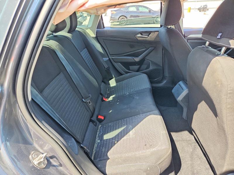 Photo 10 from auction – 2023 VOLKSWAGEN JETTA with VIN 3VW5M7BU5PM020252
