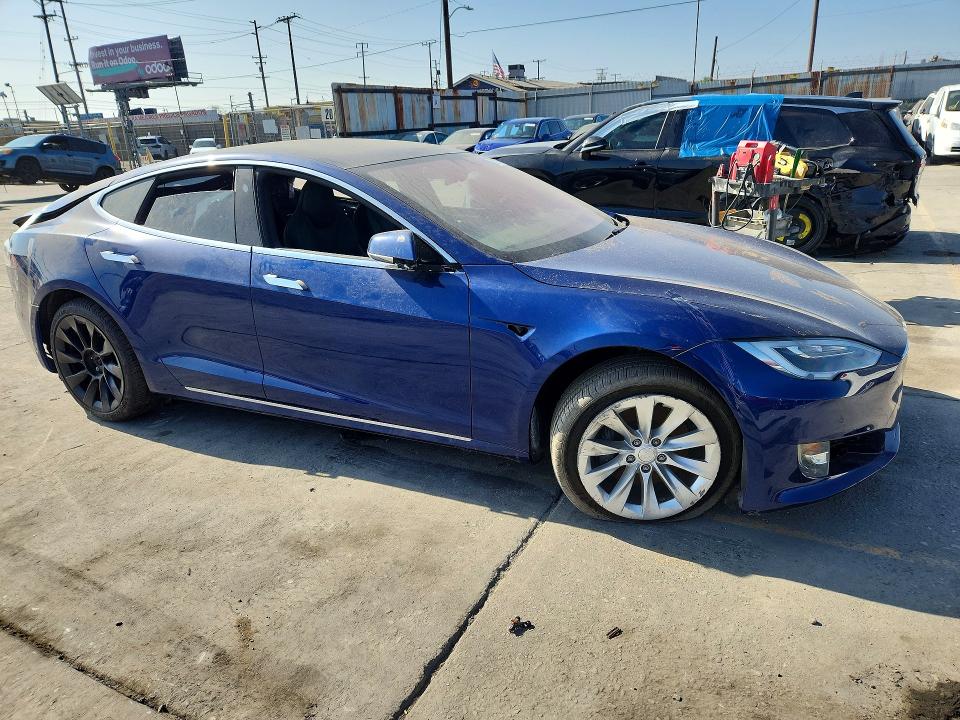 Photo 4 from auction – 2020 TESLA MODEL S with VIN 5YJSA1E2XLF354135