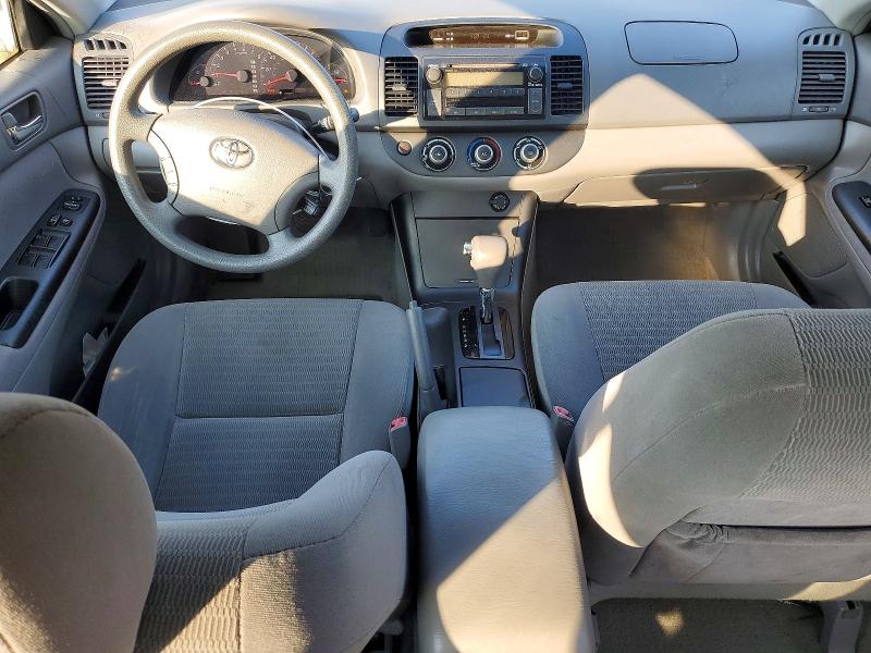 Photo 8 from auction – 2005 TOYOTA CAMRY with VIN 4T1BE32K25U538754