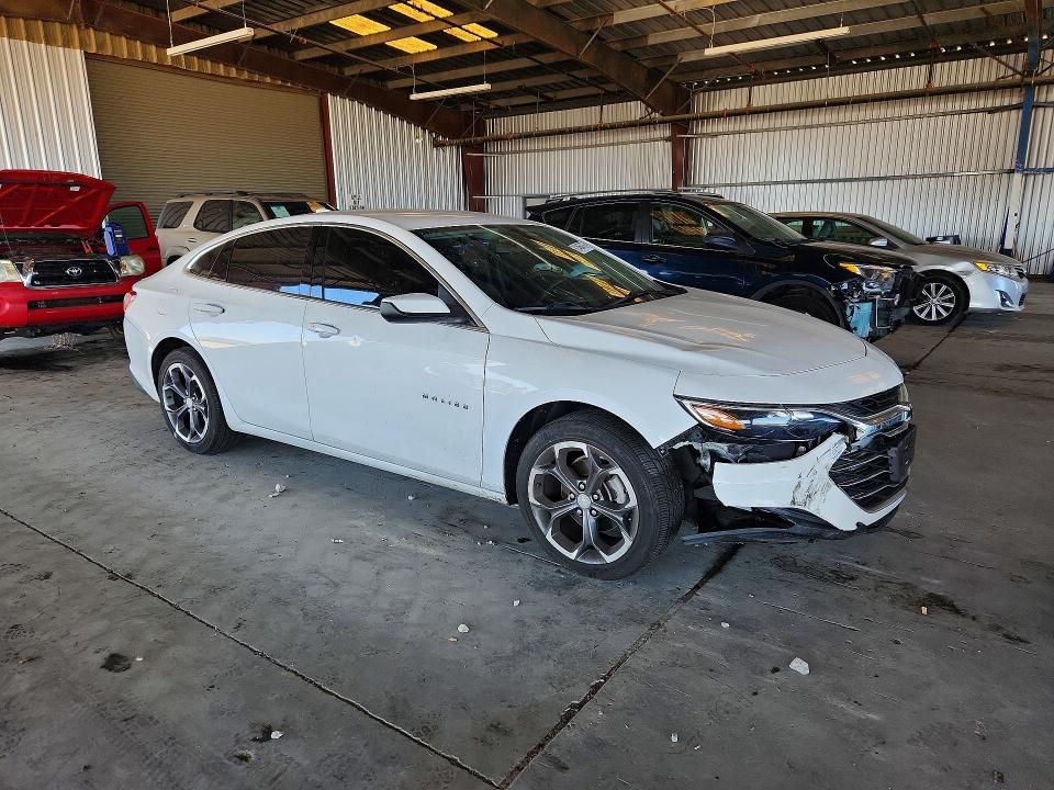 Photo 4 from auction – 2022 CHEVROLET MALIBU with VIN 1G1ZD5ST0NF167617