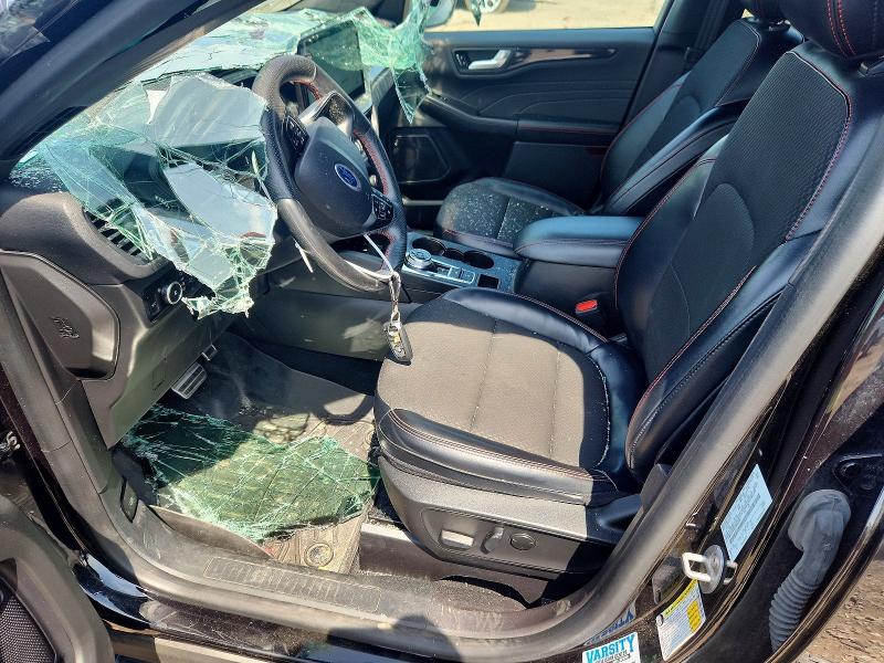 Photo 7 from auction – 2023 FORD ESCAPE with VIN 1FMCU9NA9PUB24340