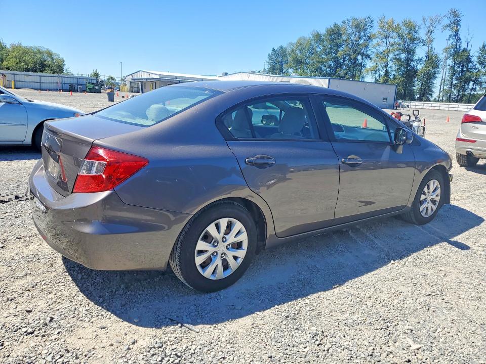 Photo 3 from auction – 2012 HONDA CIVIC with VIN 19XFB2F58CE372944