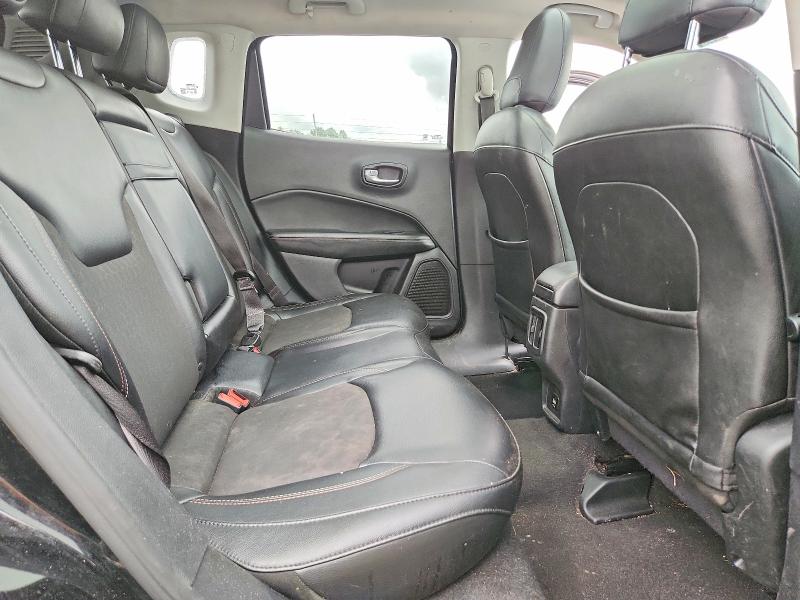 Photo 11 from auction – 2018 JEEP COMPASS with VIN 3C4NJDBBXJT161565