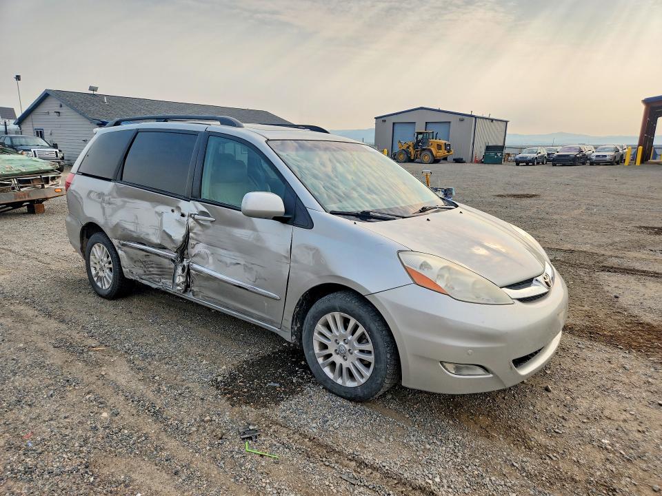 Photo 4 from auction – 2008 TOYOTA SIENNA with VIN 5TDBK22C48S014210