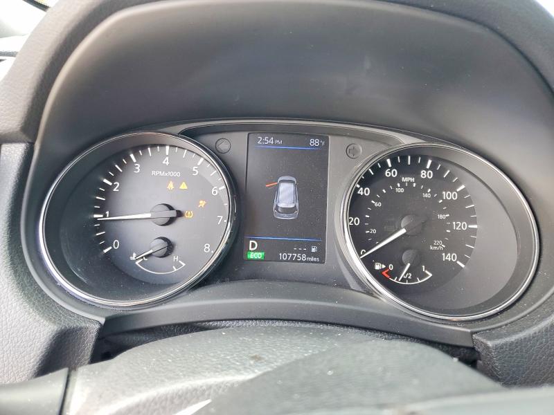 Photo 9 from auction – 2018 NISSAN ROGUE with VIN 5N1AT2MTXJC753753