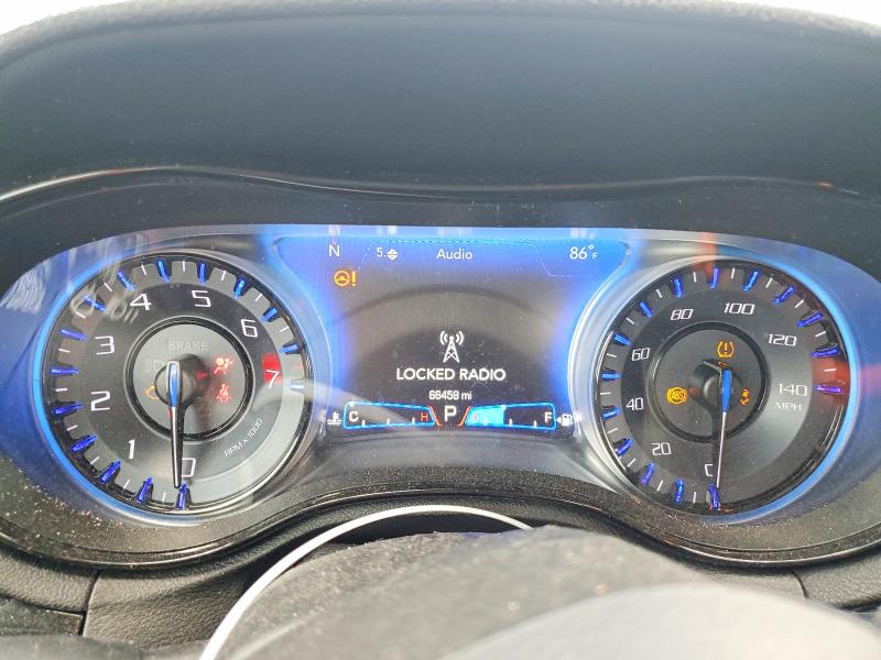 Photo 9 from auction – 2023 CHRYSLER 300 with VIN 2C3CCABG5PH585267