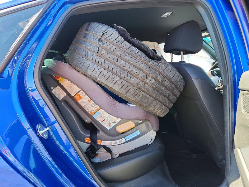 Photo 10 from auction – 2023 HONDA CIVIC with VIN 2HGFE2F56PH520866