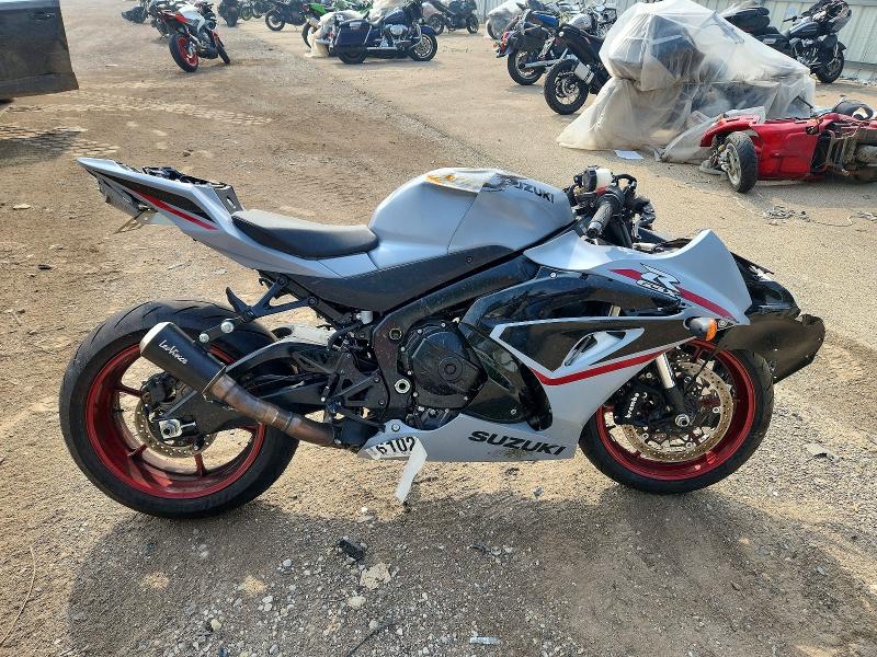 2024 SUZUKI GSX-R1000