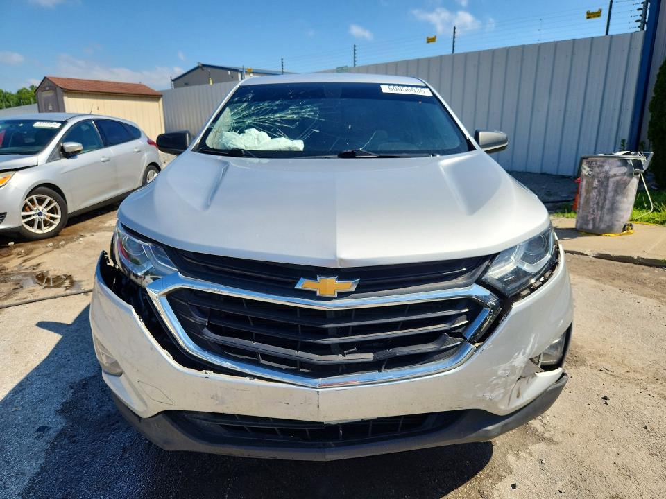 Photo 5 from auction – 2018 CHEVROLET EQUINOX with VIN 2GNAXHEVXJ6236738