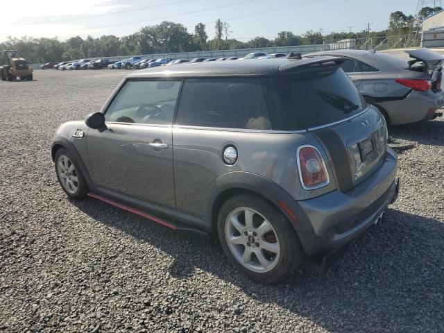 Photo 2 from auction – 2009 MINI COOPER with VIN WMWMF735X9TT98746