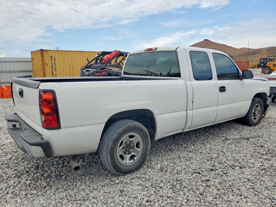 Photo 3 from auction – 2004 CHEVROLET SILVERADO with VIN 2GCEC19V741188141