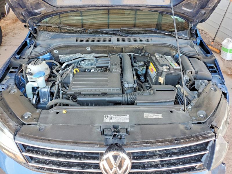 Photo 11 from auction – 2017 VOLKSWAGEN JETTA with VIN 3VW2B7AJ1HM412758