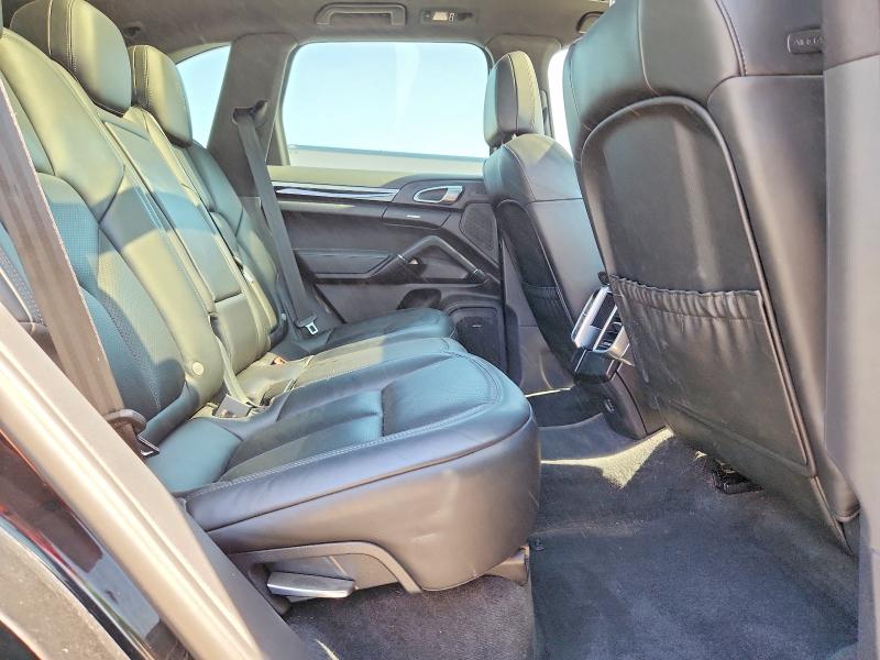 Photo 11 from auction – 2018 PORSCHE CAYENNE with VIN WP1AE2A26JLA71879