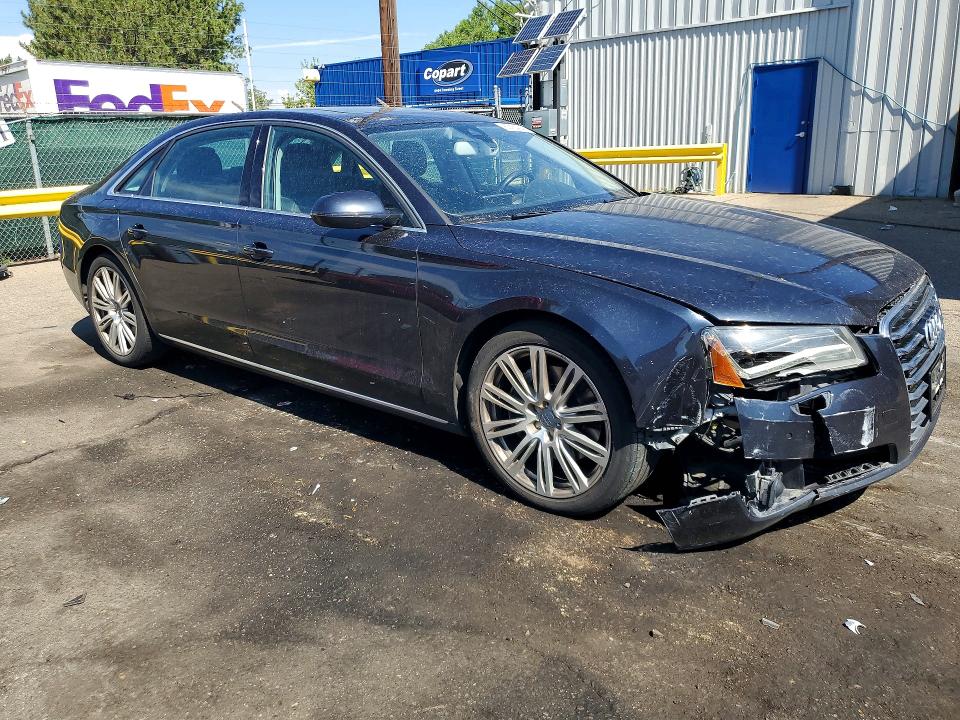 Photo 4 from auction – 2014 AUDI A8 with VIN WAURGAFD7EN011345