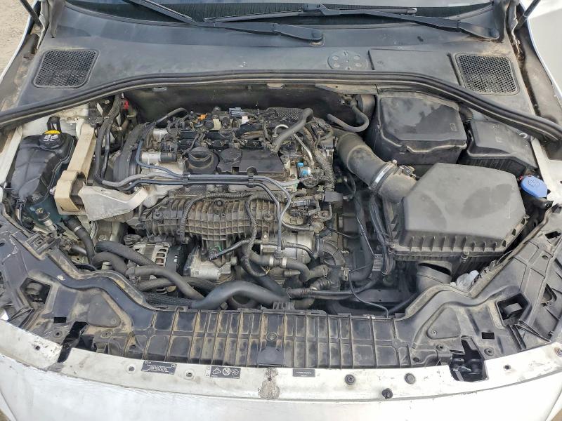 Photo 11 from auction – 2015 VOLVO S60 with VIN YV140MFC4F1311745