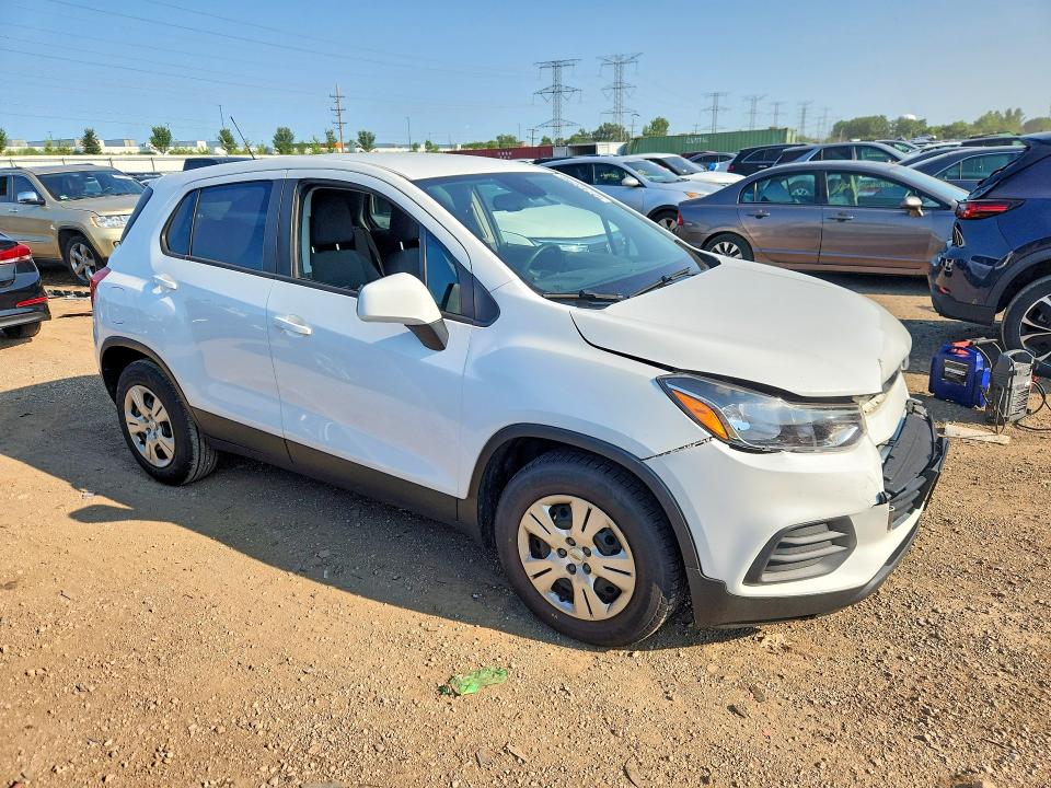 Photo 4 from auction – 2017 CHEVROLET TRAX with VIN KL7CJKSB1HB231071