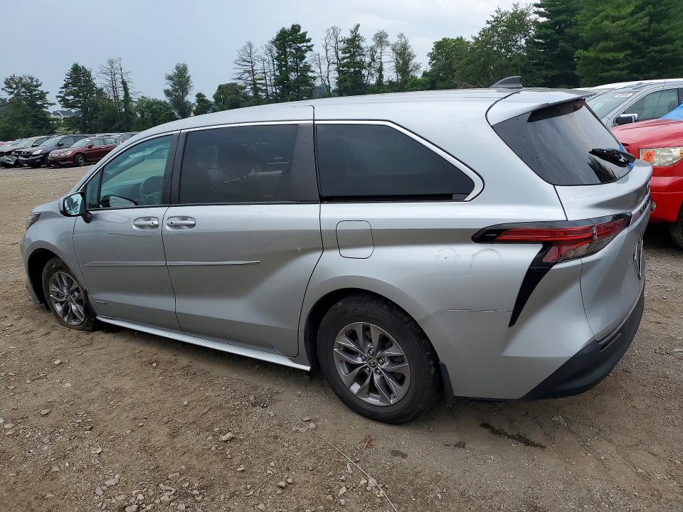 Zdjęcie 2 z aukcji – 2021 TOYOTA SIENNA z VIN 5TDKRKEC7MS039006