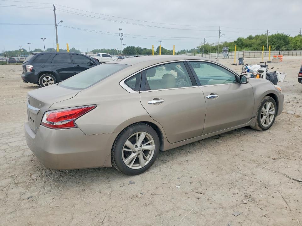 Photo 3 from auction – 2014 NISSAN ALTIMA with VIN 1N4AL3AP5EC119697