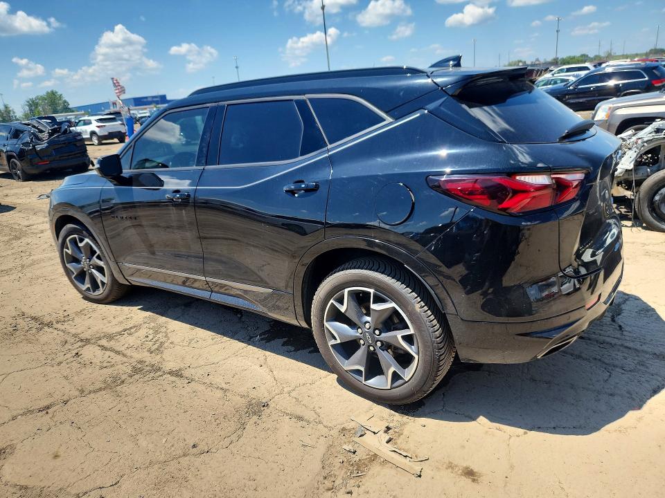Photo 2 from auction – 2021 CHEVROLET BLAZER with VIN 3GNKBERS9MS566815