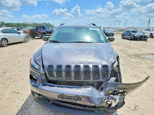 صورة رقم 5 من المزاد - 2018 JEEP CHEROKEE مع VIN 1C4PJMCB4JD522124