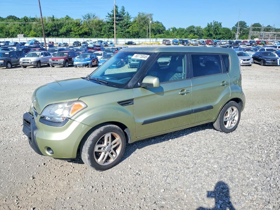 KIA SOUL 2011 with VIN KNDJT2A23B7260491 - Photo from auction