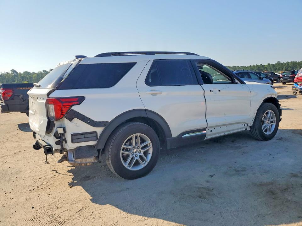 Photo 3 from auction – 2025 FORD EXPLORER with VIN 1FMUK7DH7SGC01727