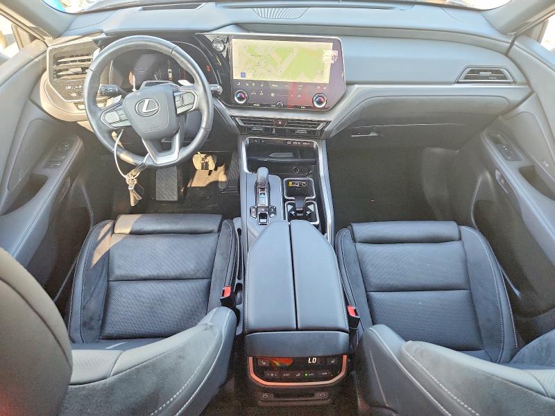 Photo 8 from auction – 2025 LEXUS TX 350 with VIN 5TDAAAB61SS040838
