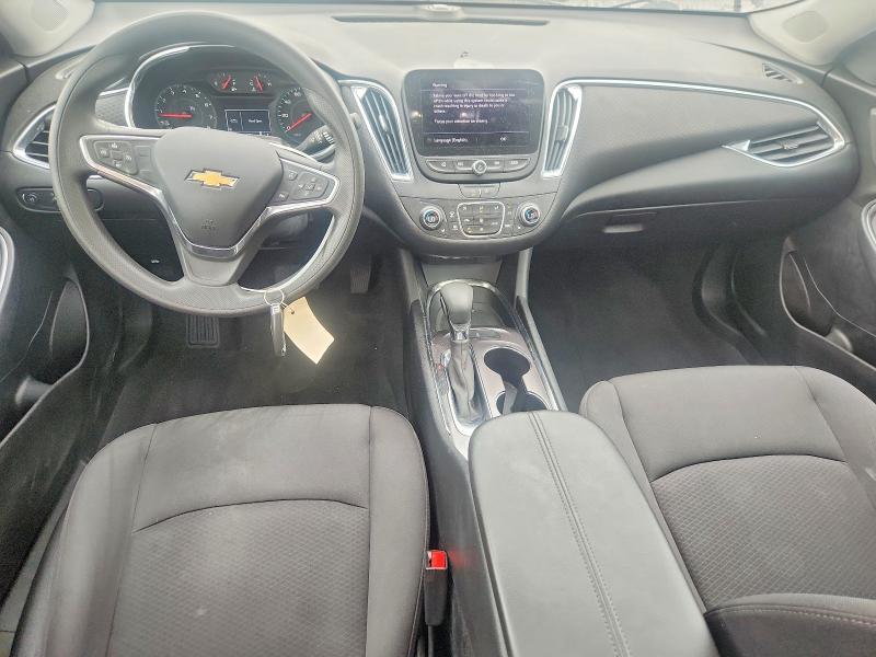 Photo 8 from auction – 2021 CHEVROLET MALIBU with VIN 1G1ZD5ST7MF087407