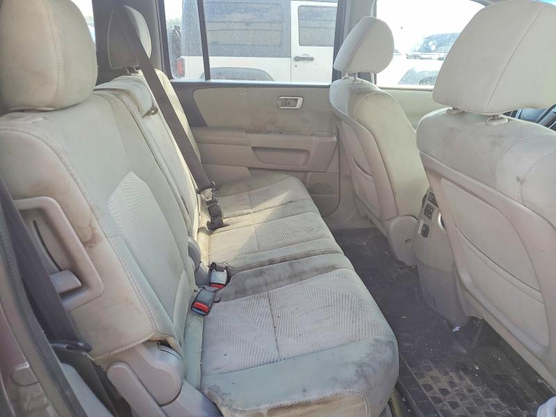 Photo 10 from auction – 2015 HONDA PILOT with VIN 5FNYF4H23FB028187