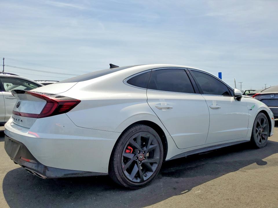 Photo 3 from auction – 2022 HYUNDAI SONATA with VIN 5NPEK4JC4NH147495