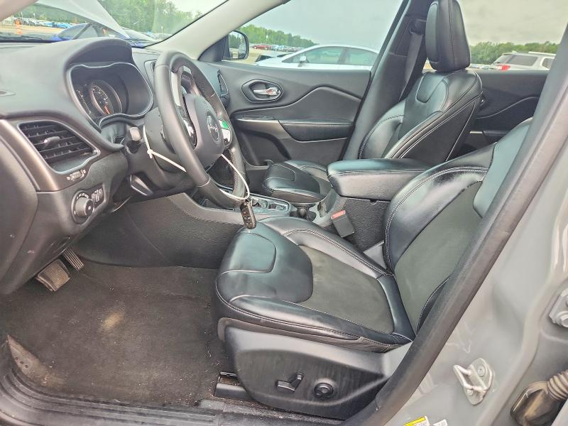 Photo 7 from auction – 2020 JEEP CHEROKEE with VIN 1C4PJLLBXLD580882
