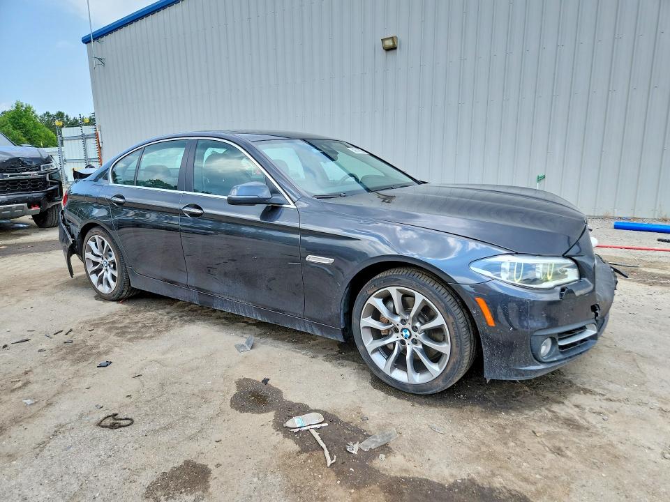 Photo 4 from auction – 2016 BMW 535 with VIN WBA5B3C50GG256243