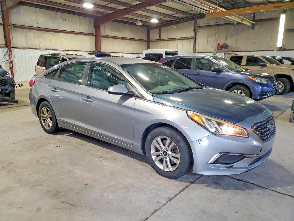 Photo 4 from auction – 2016 HYUNDAI SONATA with VIN 5NPE24AF9GH331912