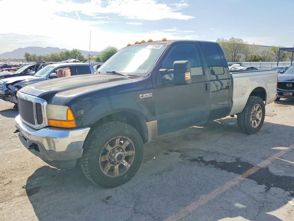 FORD F250 2001 with VIN 1FTNX21S71EB89277 - Photo from auction