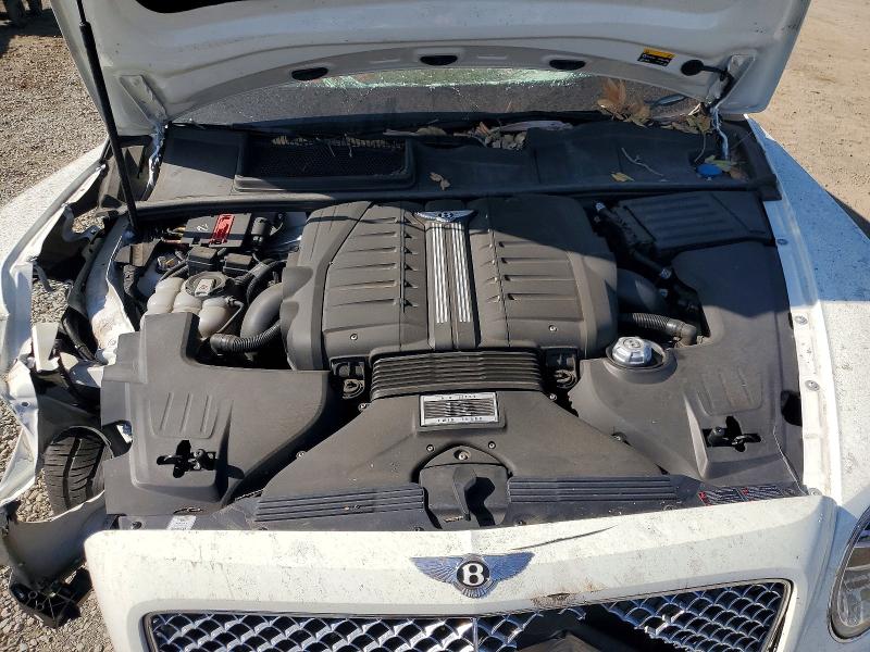 Photo 12 from auction – 2018 BENTLEY BENTAYGA with VIN SJAAC2ZV8JC019077