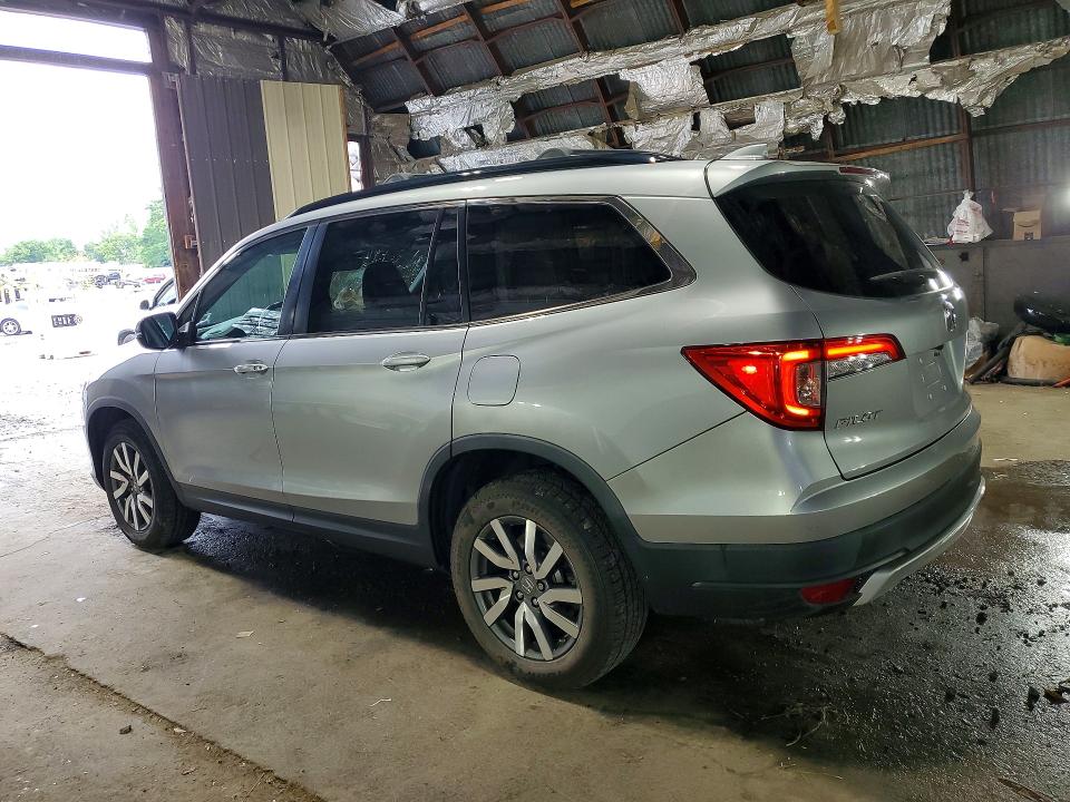 Photo 2 from auction – 2019 HONDA PILOT with VIN 5FNYF6H50KB062507