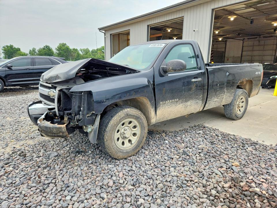 CHEVROLET SILVERADO 2011 with VIN 1GCNKPEA4BZ241147 - Photo from auction