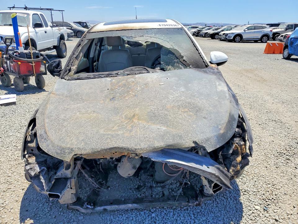 Photo 5 from auction – 2012 CHEVROLET CRUZE with VIN 1G1PH5SC4C7319885