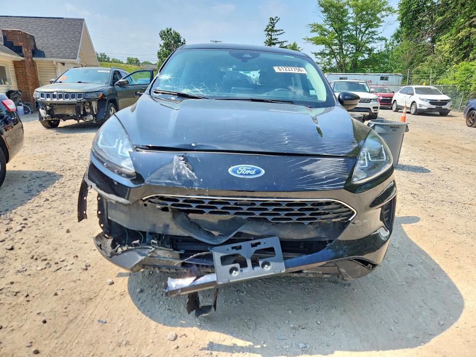 Photo 5 from auction – 2021 FORD ESCAPE with VIN 1FMCU9BZ4MUA58222
