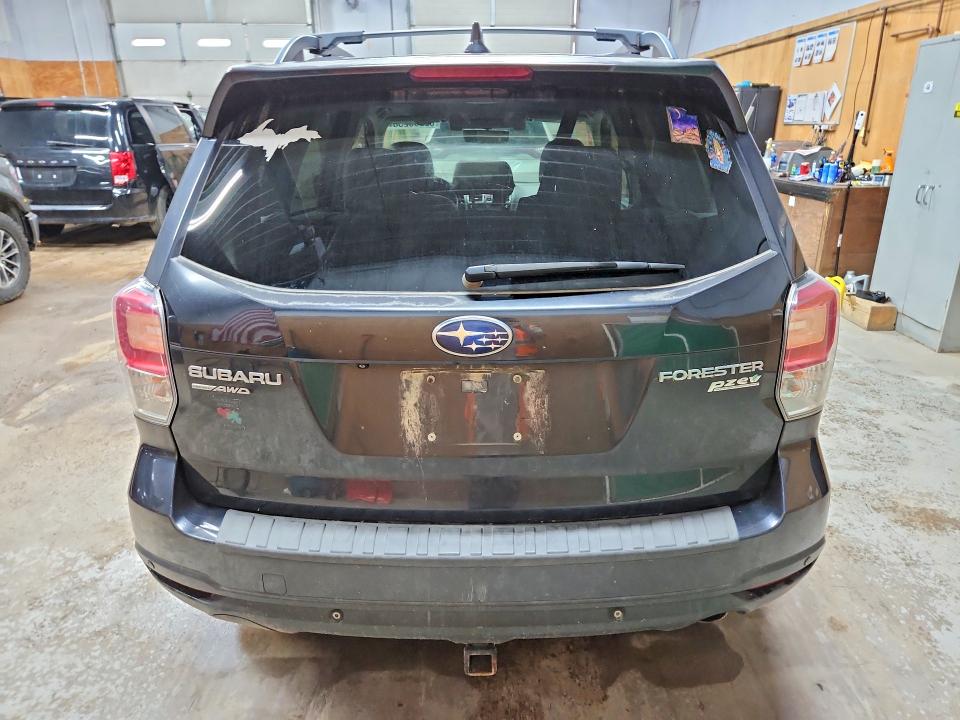 Photo 6 from auction – 2017 SUBARU FORESTER with VIN JF2SJARC0HH529830