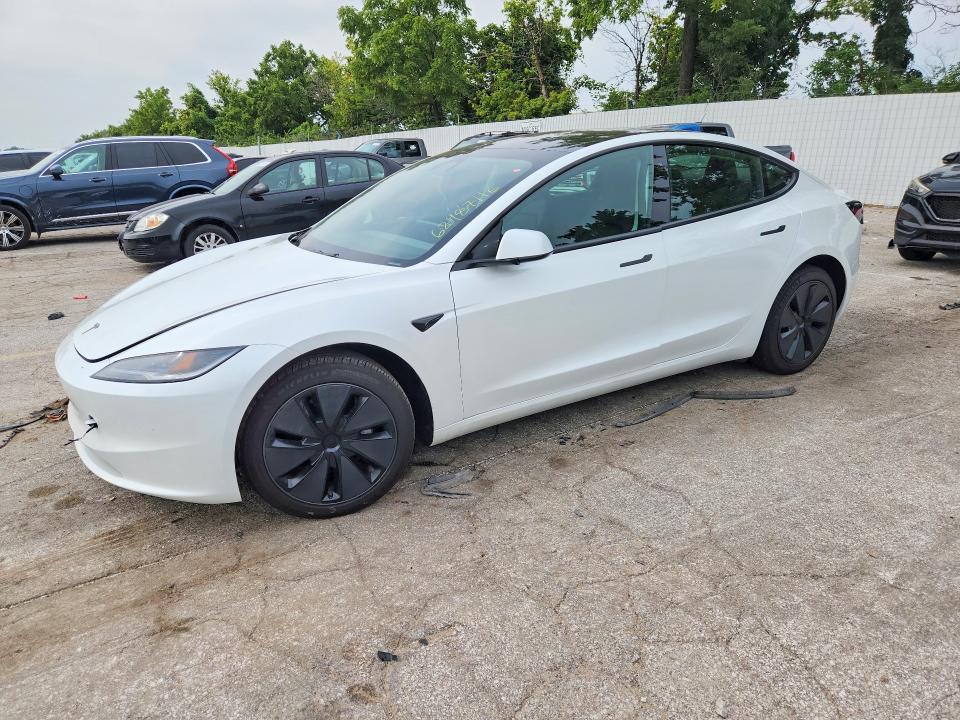 TESLA MODEL 3 2026 with VIN 5YJ3E1EA5TF169006 - Photo from auction