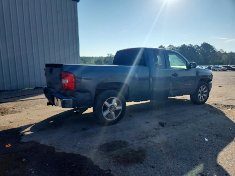 Photo 3 from auction – 2007 CHEVROLET 1500 CLASSIC with VIN 1GCEC19C27Z610391