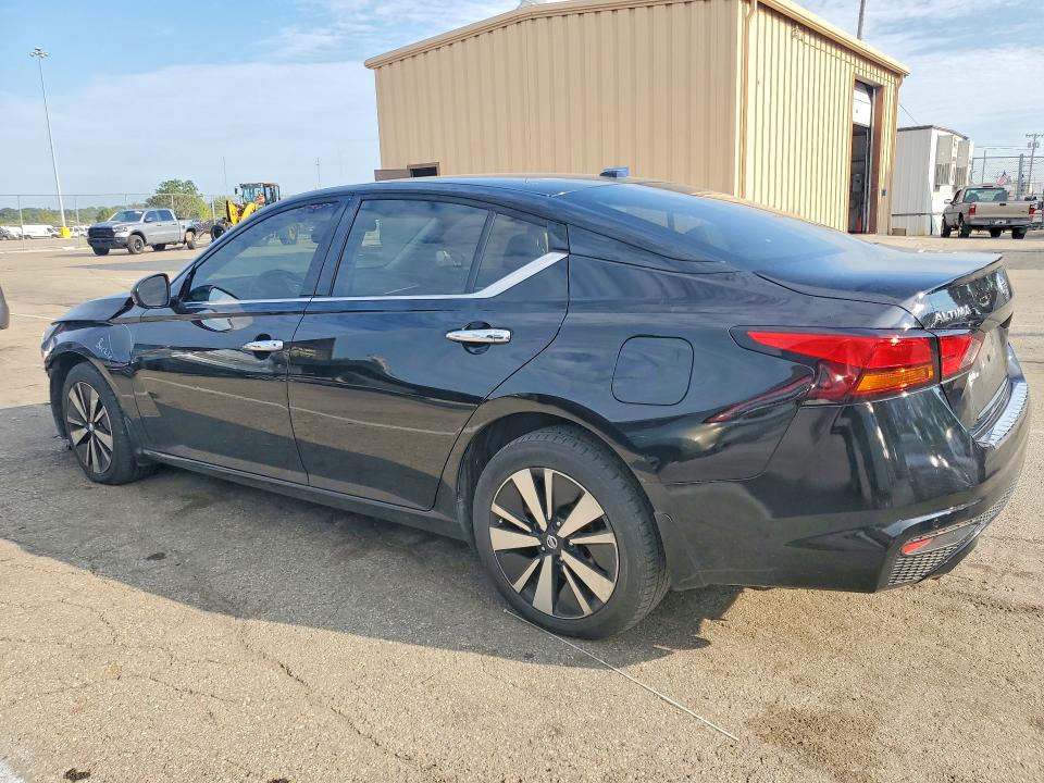 Photo 2 from auction – 2019 NISSAN ALTIMA with VIN 1N4BL4EWXKC187250