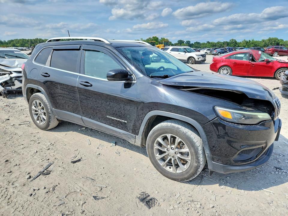 Photo 4 from auction – 2019 JEEP CHEROKEE with VIN 1C4PJMLX6KD108257